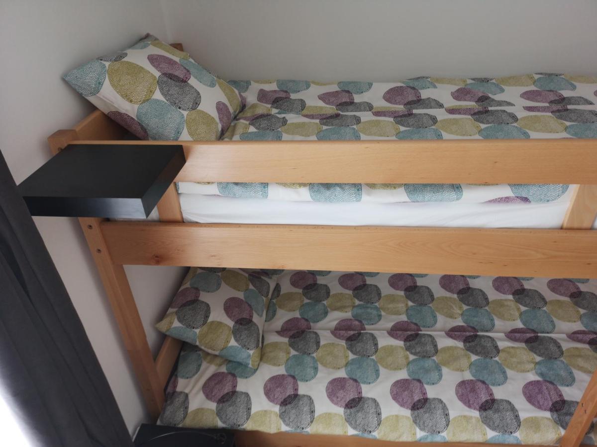 Mega Hostel Крапина Экстерьер фото